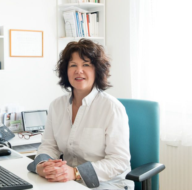 MUDr. Jitka Řezáčová